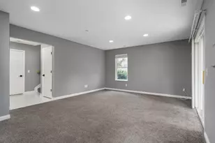 2859 Acarie Dr, Columbus, OH 43219 - Photo 35