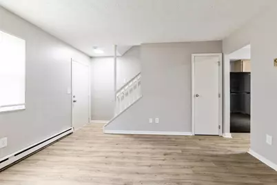 524 Clarendon Avenue, Columbus, OH 43223 - Photo 5