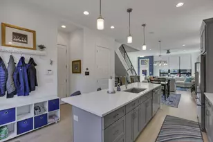 268 N Neruda Ave, Columbus, OH 43201 - Photo 19