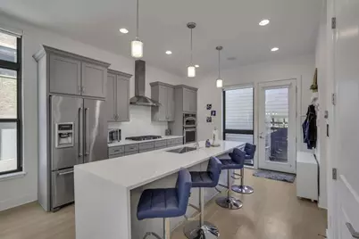 268 N Neruda Avenue, Columbus, OH 43201 - Photo 17