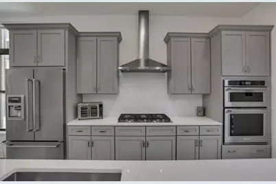 268 N Neruda Avenue, Columbus, OH 43201 - Photo 21
