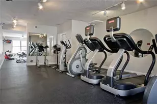 23 W Lincoln St, Columbus, OH 43215 - Photo 25