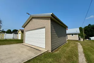246 Highland Dr, New Lexington, OH 43764 - Photo 35
