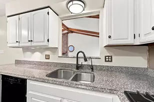 3454 Helen Pl, Grove City, OH 43123 - Photo 5