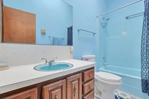 3350 Sycamore Knoll Dr, Columbus, OH 43219 - Photo 33