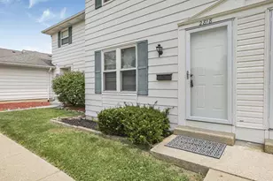 2818 Avati Dr, Columbus, OH 43207 - Photo 3