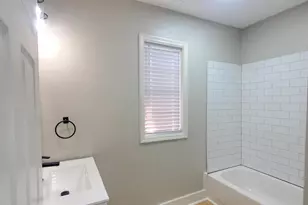 33 S Cypress Ave, Columbus, OH 43222 - Photo 17