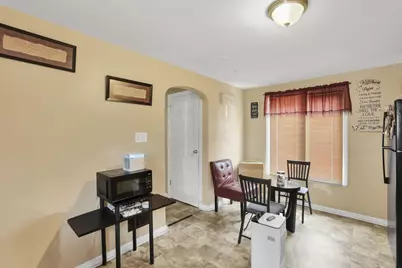 2261 Medina Avenue, Columbus, OH 43211 - Photo 9