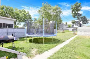 53 N Warren Ave, Columbus, OH 43204 - Photo 19