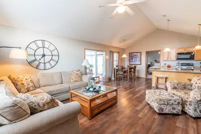 4979 Meadow Run Drive, Hilliard, OH 43026 - Photo 5