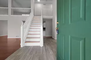7961 Pinehill Rd, Lewis Center, OH 43035 - Photo 5