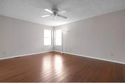 7961 Pinehill Road, Lewis Center, OH 43035 - Photo 17