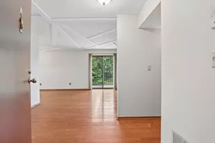 4145 Karl Rd, Columbus, OH 43224 - Photo 7