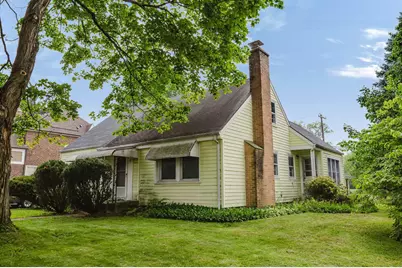 39 Lowell Road, Columbus, OH 43209 - Photo 1