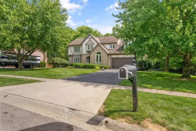 13042 Heatherstone Circle, Pickerington, OH 43147 - Photo 1