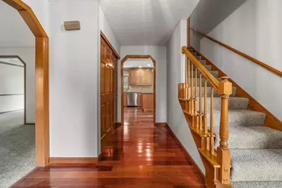 13042 Heatherstone Circle, Pickerington, OH 43147 - Photo 5