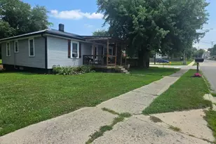 138 W Front St, New Holland, OH 43145 - Photo 3