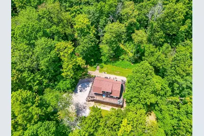 26060 Wildcat Hollow Road, Rockbridge, OH 43149 - Photo 7