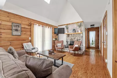 26060 Wildcat Hollow Road, Rockbridge, OH 43149 - Photo 13