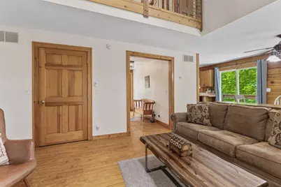 26060 Wildcat Hollow Road, Rockbridge, OH 43149 - Photo 13
