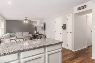 1661 Bendelow Dr, Columbus, OH 43228 - Photo 13