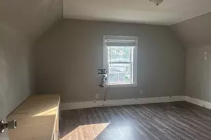 121 W Center St, London, OH 43140 - Photo 15