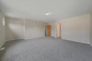 7921 Panary Ct, Reynoldsburg, OH 43068 - Photo 39
