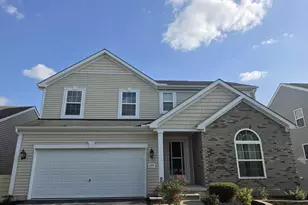 299 Dovetail Dr, Lewis Center, OH 43035 - Photo 1