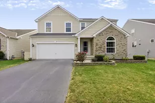 299 Dovetail Dr, Lewis Center, OH 43035 - Photo 1