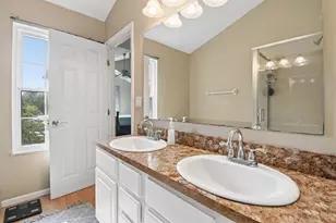 2660 Village Pier Ln, Hilliard, OH 43026 - Photo 21