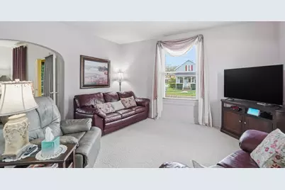 427 W Charles Street, Bucyrus, OH 44820 - Photo 13