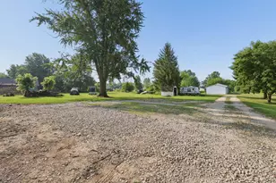 107 W High St, Ashley, OH 43003 - Photo 53