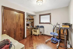 1944 Faymeadow Ave, Columbus, OH 43229 - Photo 23