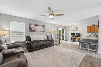 1614 Autumn Village Drive, Columbus, OH 43223 - Photo 7