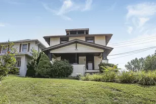 600 Clark St, Cambridge, OH 43725 - Photo 1