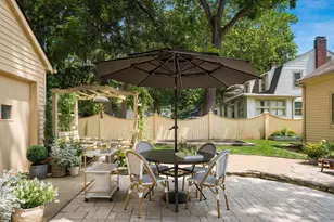 216 Erie Rd, Columbus, OH 43214 - Photo 41