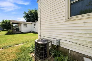 623 Cooper St, Kenton, OH 43326 - Photo 37
