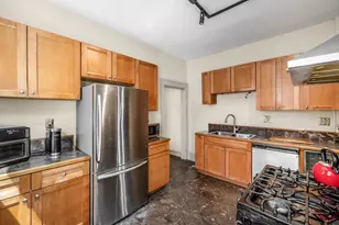 1735 Franklin Park S, Columbus, OH 43205 - Photo 17