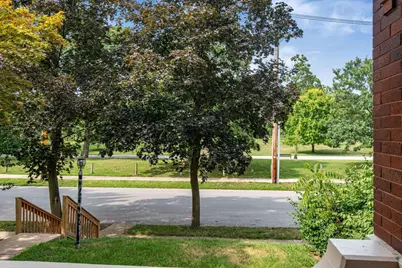 1735 Franklin Park S, Columbus, OH 43205 - Photo 5