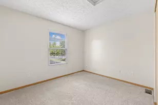 4807 Perlman St, Columbus, OH 43228 - Photo 21