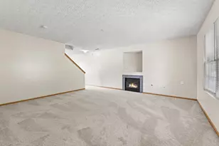 4807 Perlman St, Columbus, OH 43228 - Photo 3