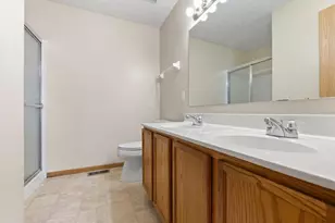 4807 Perlman St, Columbus, OH 43228 - Photo 19