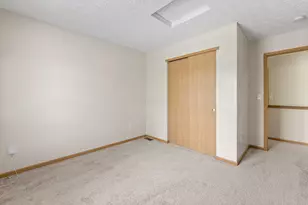 4807 Perlman St, Columbus, OH 43228 - Photo 23