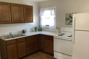 471 Stella Ave, Circleville, OH 43113 - Photo 5
