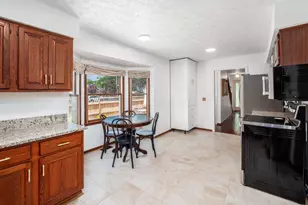 27 E South St, Worthington, OH 43085 - Photo 15