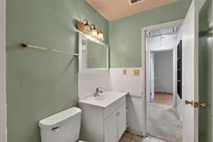 2405 Lindale Rd, Columbus, OH 43224 - Photo 9