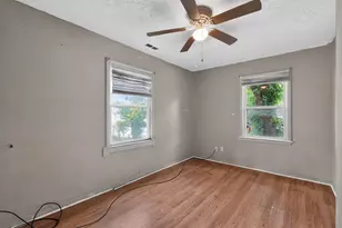 2405 Lindale Rd, Columbus, OH 43224 - Photo 9