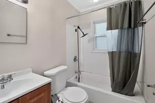 2798 Hiawatha St, Columbus, OH 43211 - Photo 13