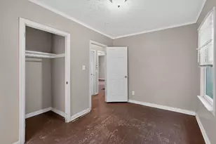 2798 Hiawatha St, Columbus, OH 43211 - Photo 11