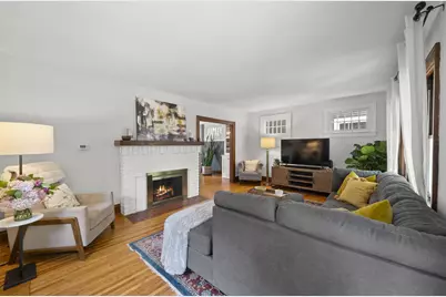 181 Tibet Road, Columbus, OH 43202 - Photo 5